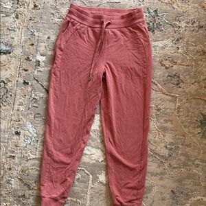 Lululemon Scuba High-Rise Joggers